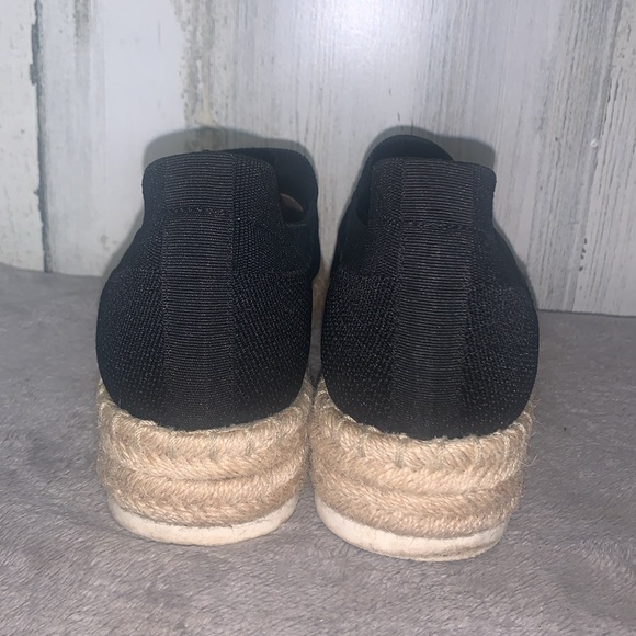 0312 Adrienne Vittadini Niko Slip On Shoes - Picture 4 of 8